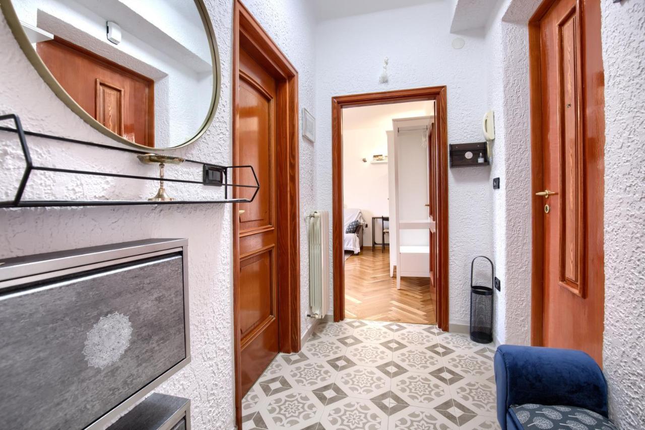 Dana M Apartma *